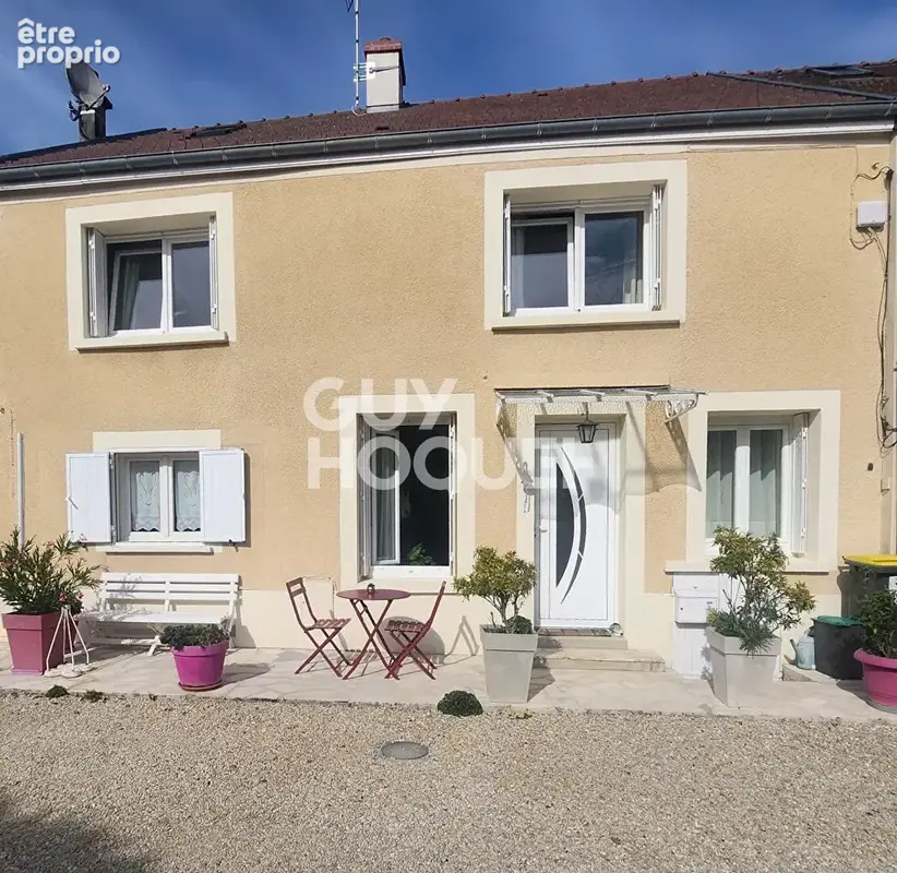 Maison à TOURNAN-EN-BRIE
