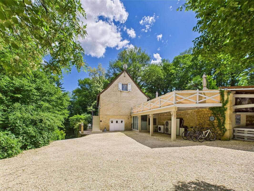 Maison à SARLAT-LA-CANEDA