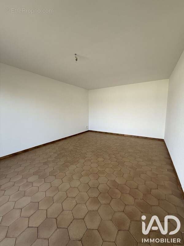 Maison 136 m² à Saint-Florent-Sur-Cher  - photo 4