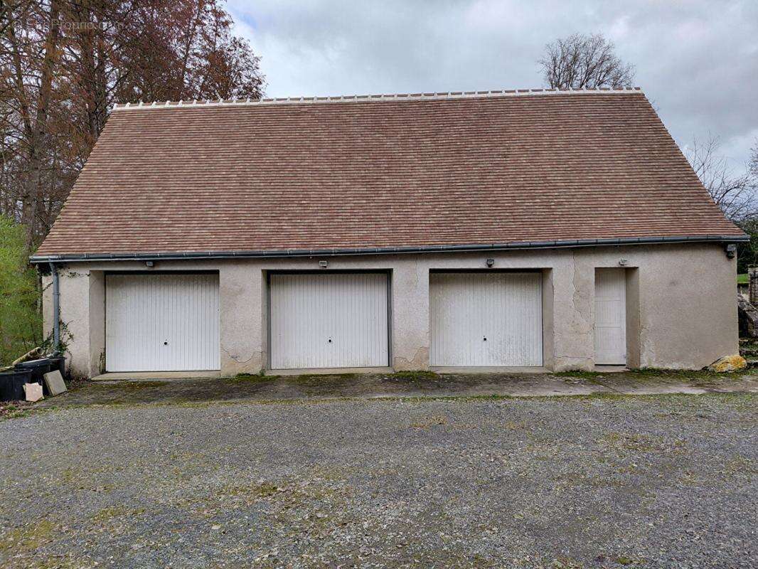 moulin de la parelle Chatillon sur indre 270 m2 - photo 6