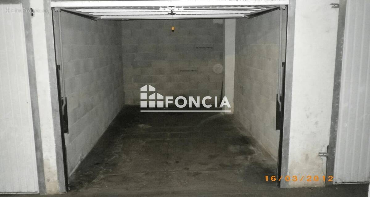 Parking à MARSEILLE-13E