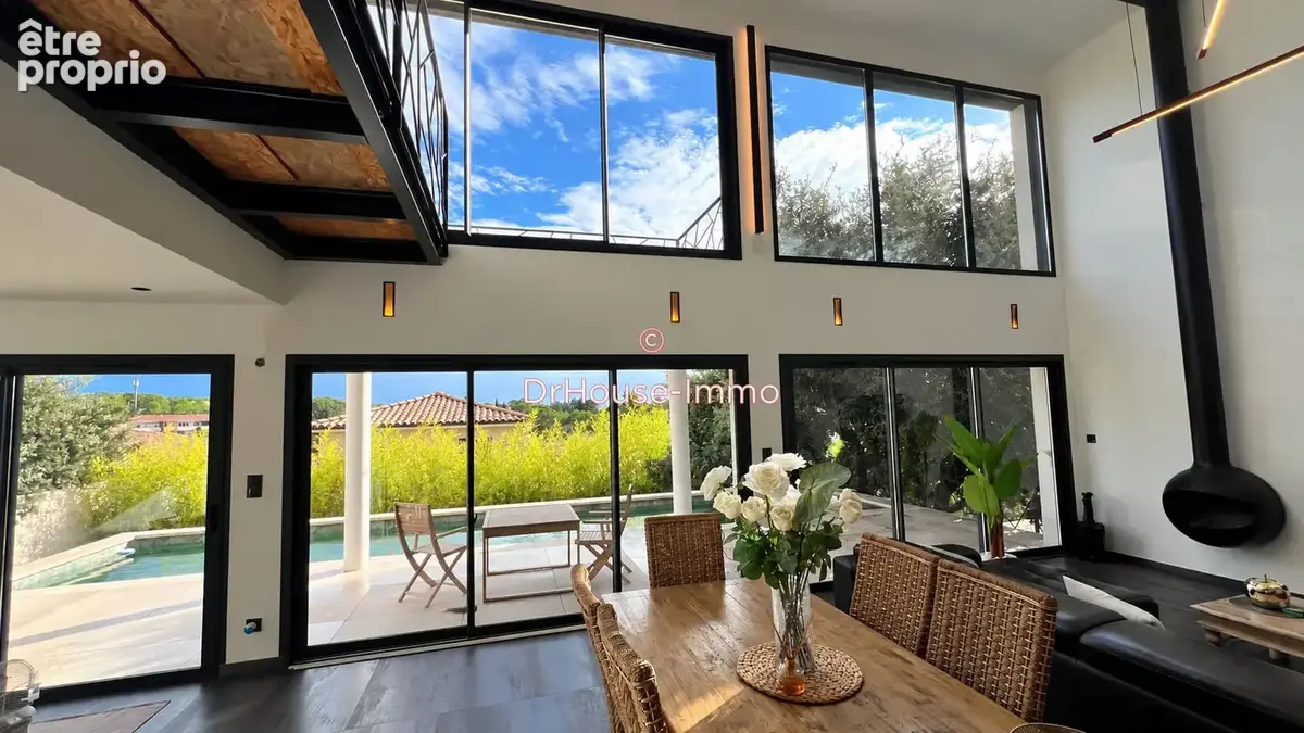 Maison 5 pièces 258 m² à vendre à Nimes (30000) - photo 3