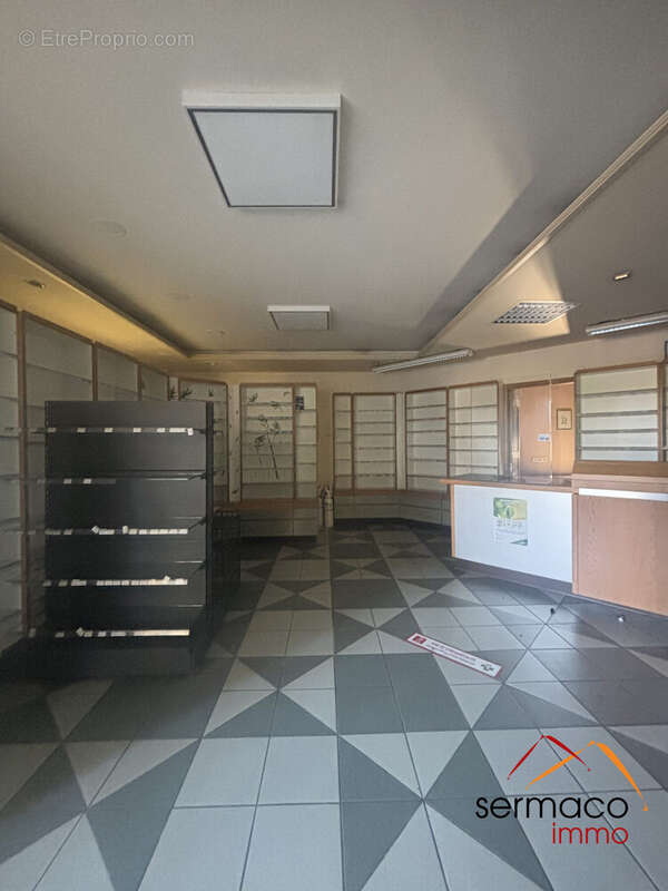 Commerce à SARREGUEMINES