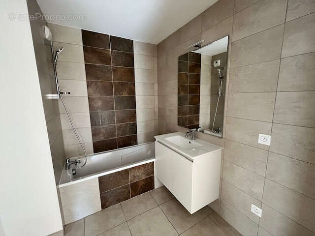 Appartement à SASSENAGE