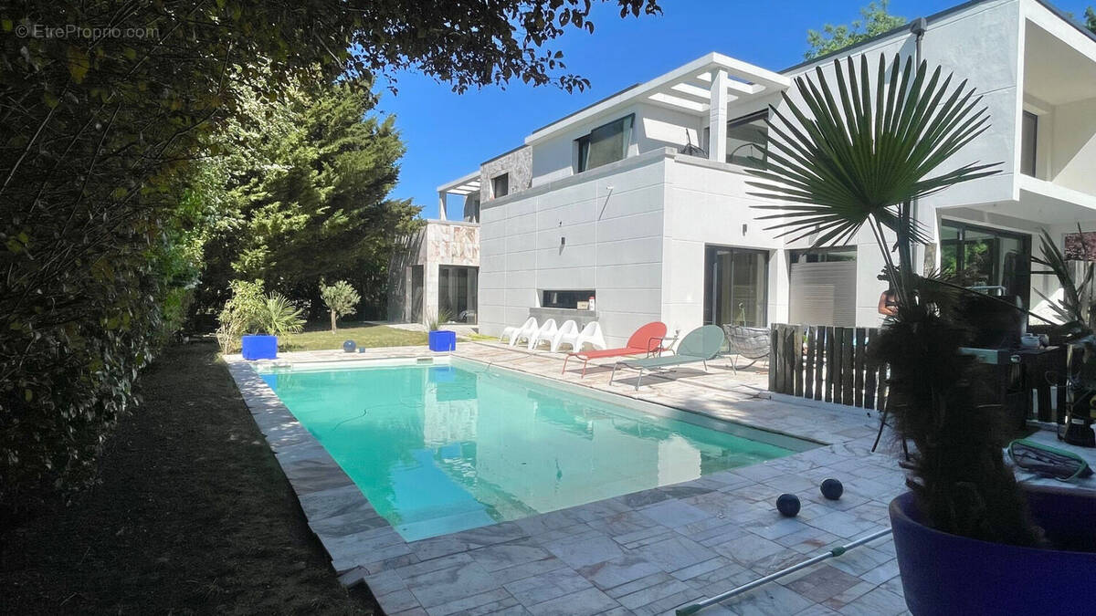 Maison à BALLAN-MIRE