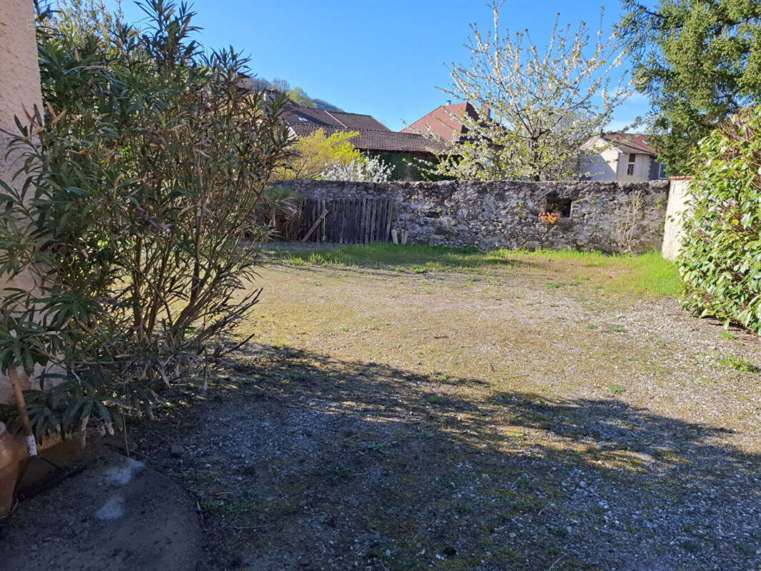 Maison 5/6 pièces 155m2 au calme, possibilité logement indépendant/activité pro - photo 6