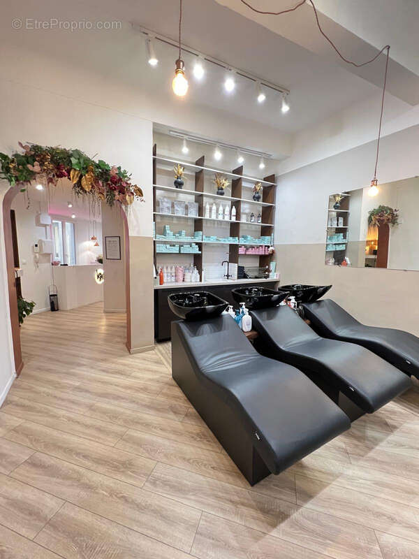 Commerce à AIX-EN-PROVENCE