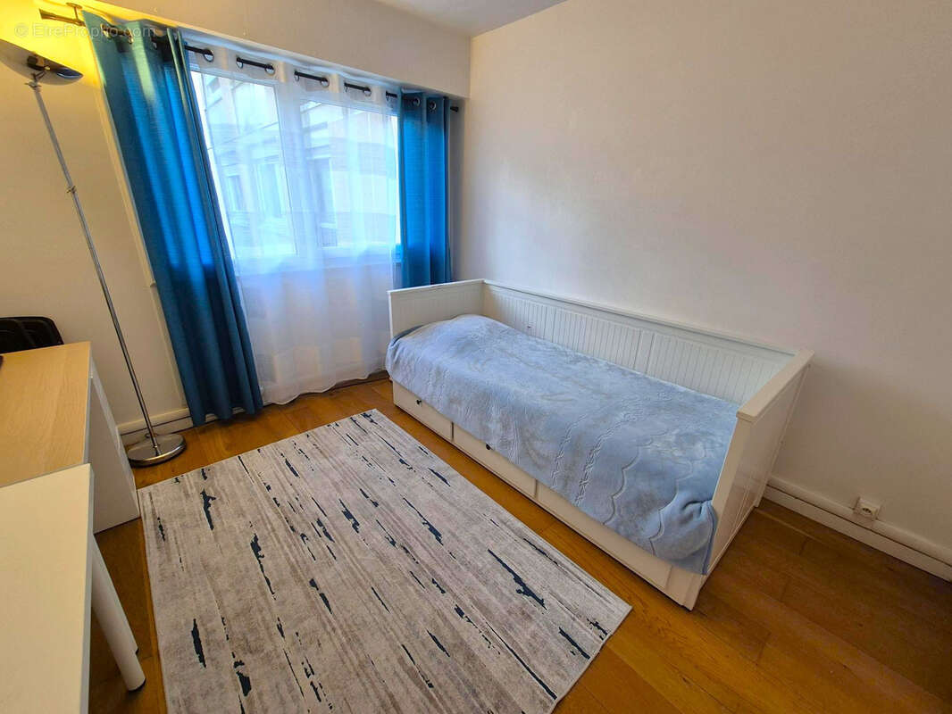 Appartement à VELIZY-VILLACOUBLAY