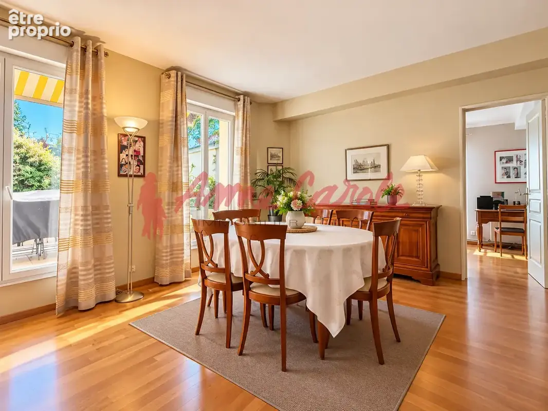 Appartement à SAINT-MAURICE