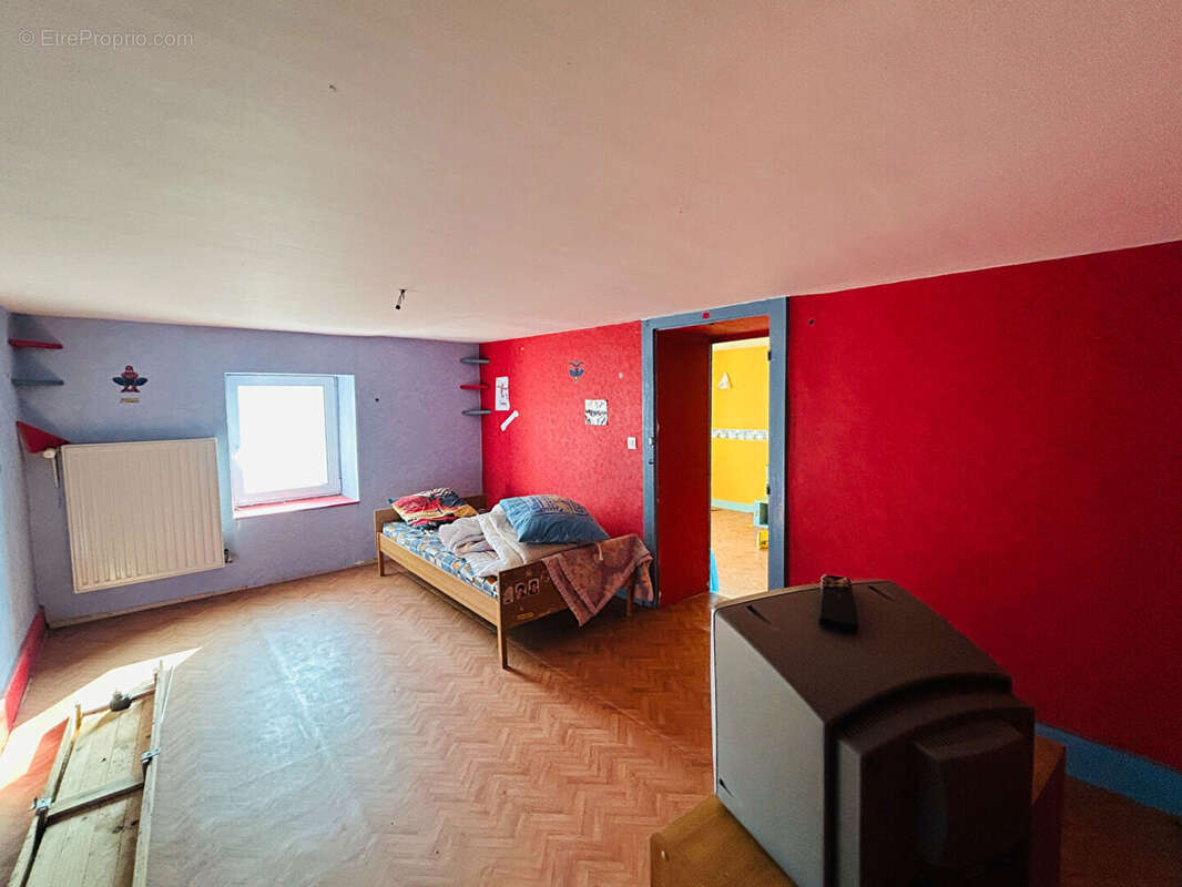 Maison à PROVENCHERES-SUR-FAVE