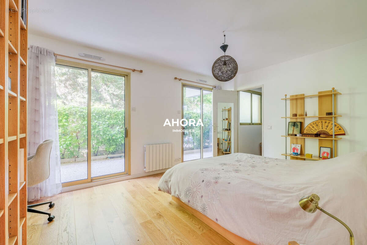 Appartement à MARSEILLE-9E