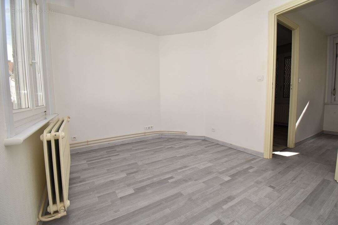Maison 40 m² à Cambrai  - photo 3