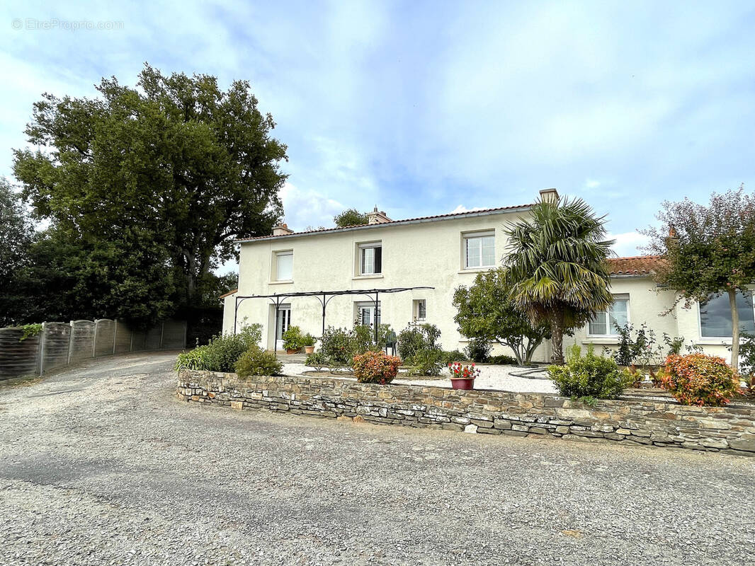 Maison à OUDON