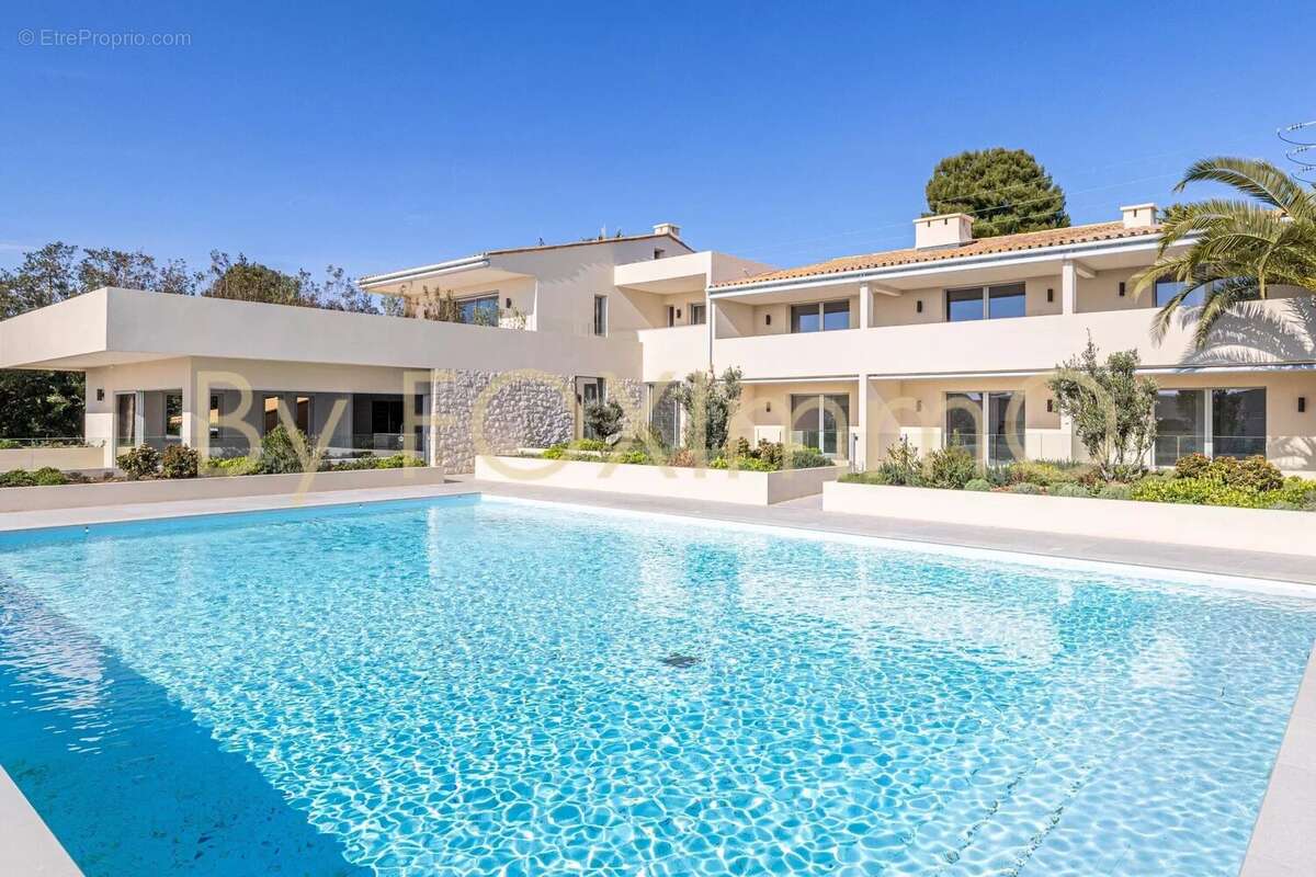 Appartement à CAGNES-SUR-MER