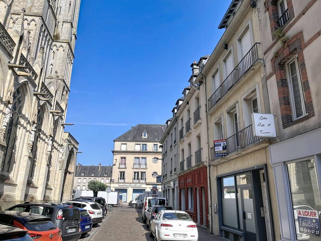 Appartement à COUTANCES
