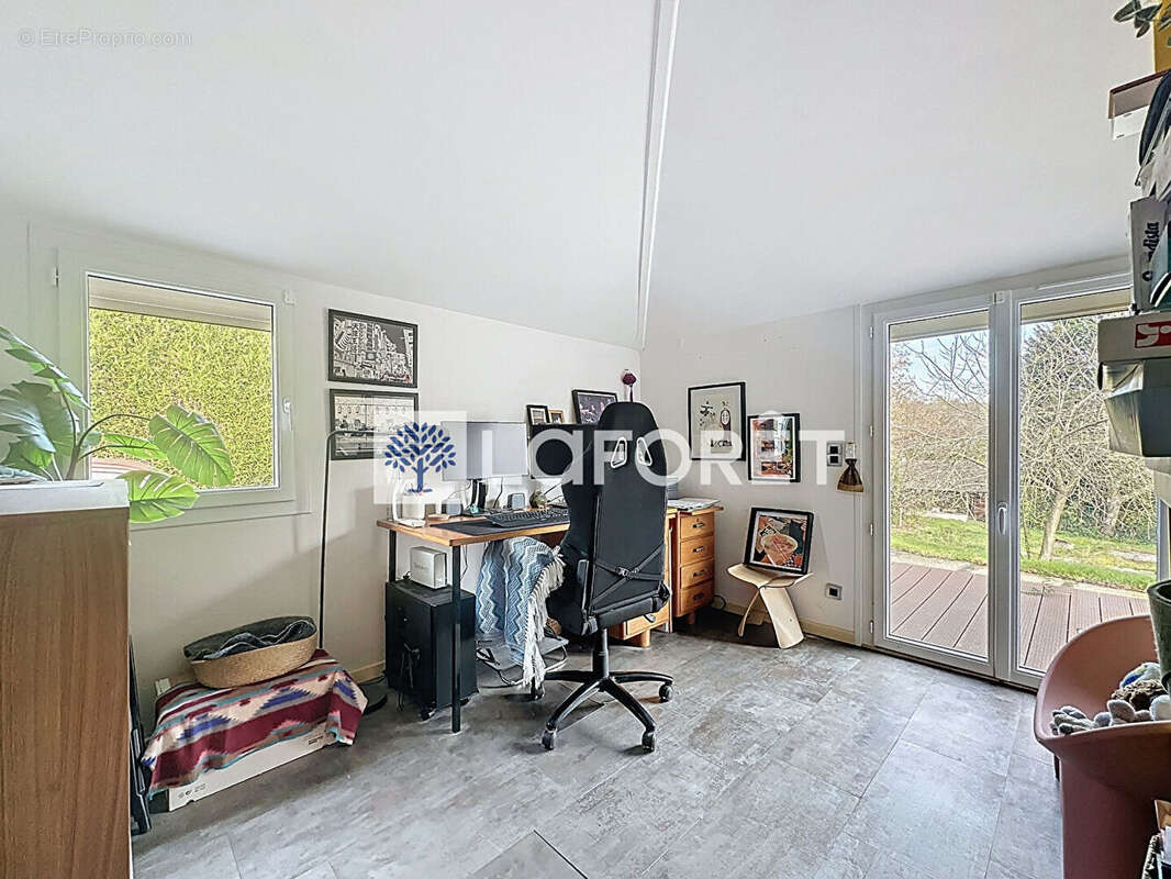 Maison à QUEVREVILLE-LA-POTERIE