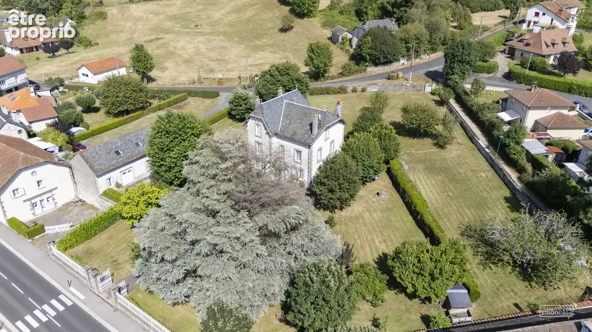Maison de caractère avec dépendance - photo 23