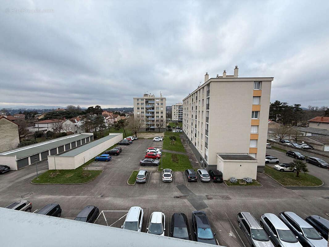 Appartement à CALUIRE-ET-CUIRE