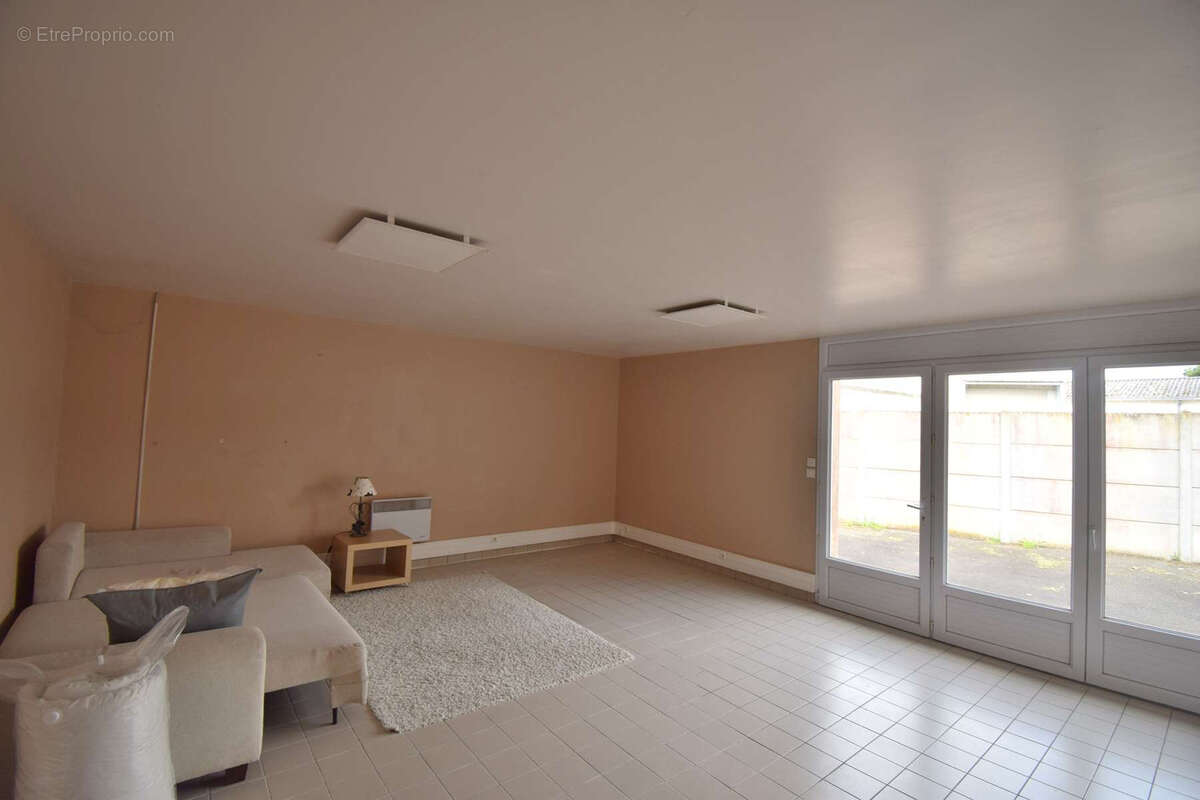 Maison d'habitation - photo 4