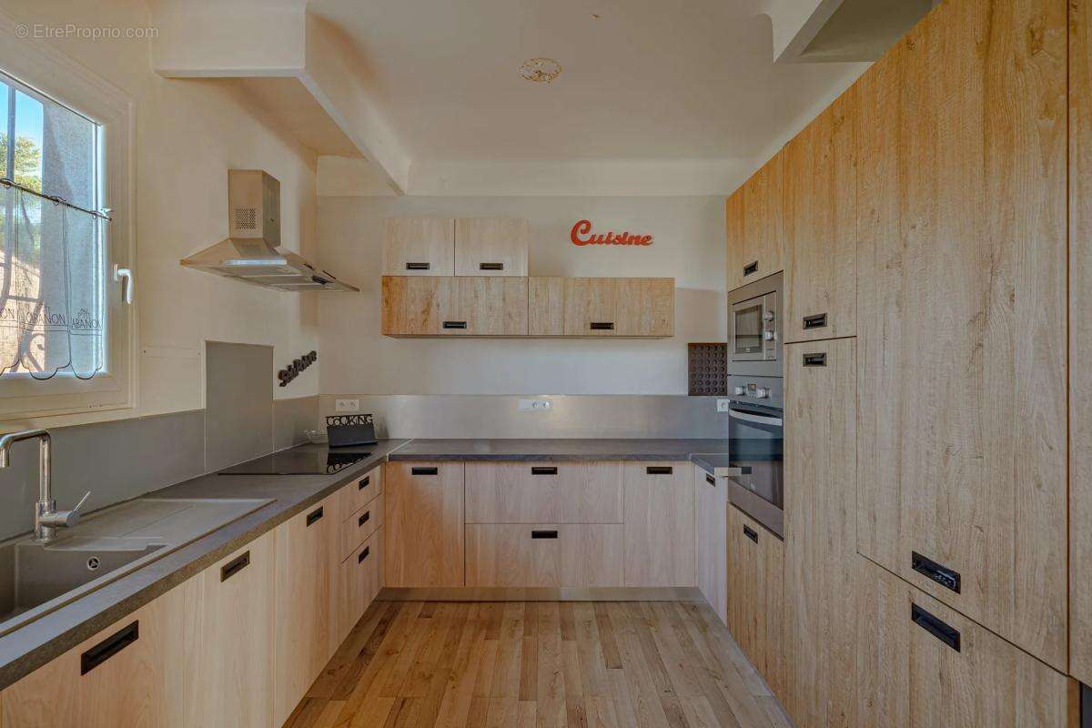 Maison à MARSEILLE-15E