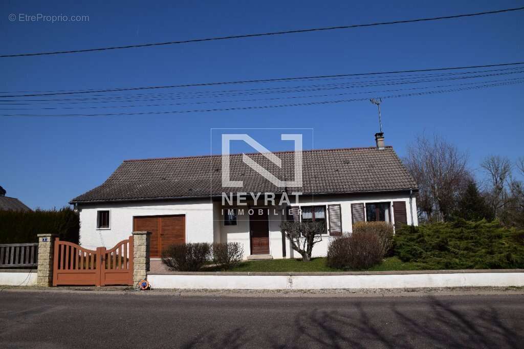 Maison 93 m² à Liernais  - photo 2