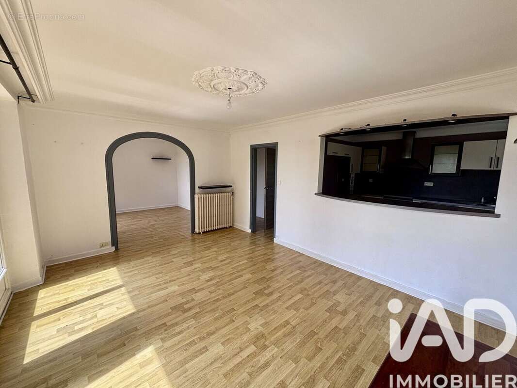 Photo 6 - Appartement à LANDERNEAU