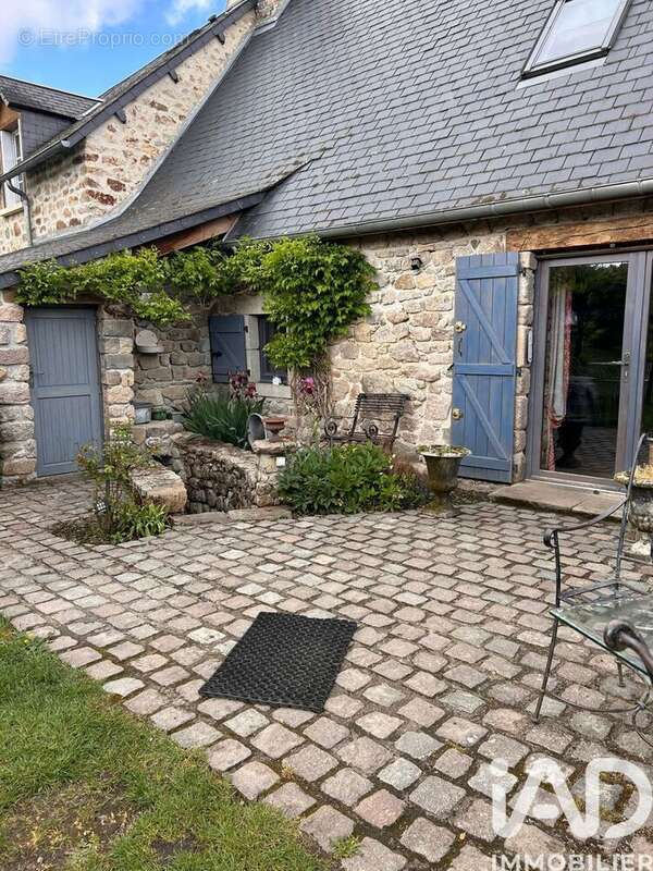 Photo 4 - Maison à MEYMAC