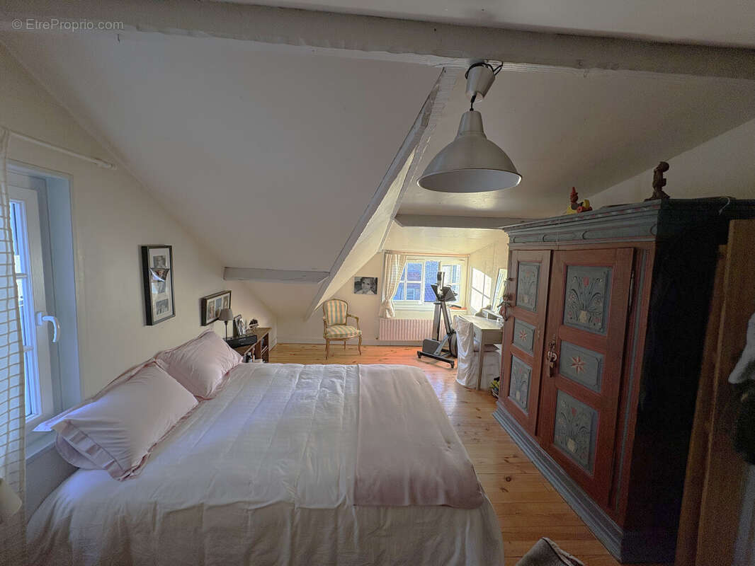 Maison à SAINT-CYR-L&#039;ECOLE