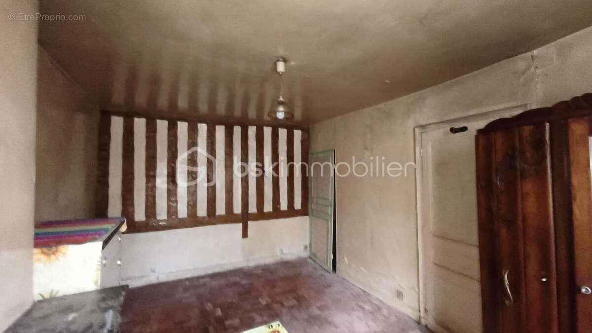 Maison à SAINT-GONDON