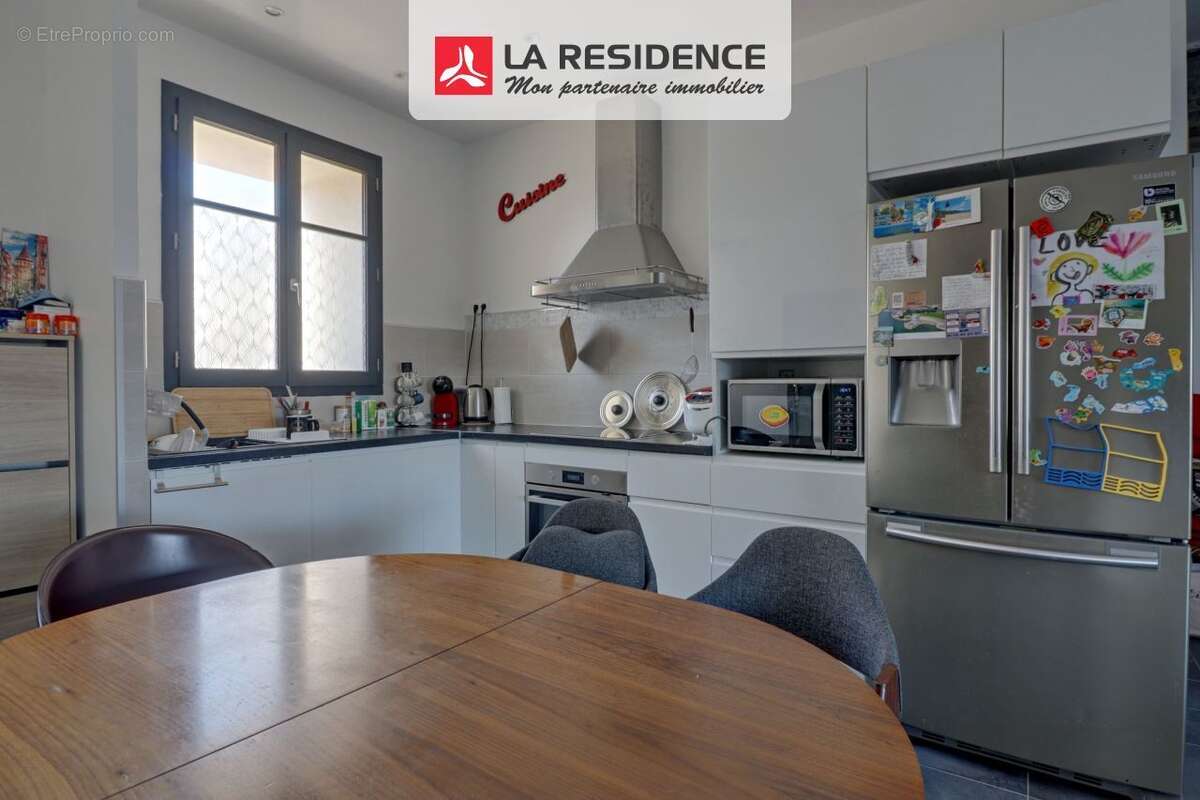 Maison 130 m² à Montainville  - photo 5