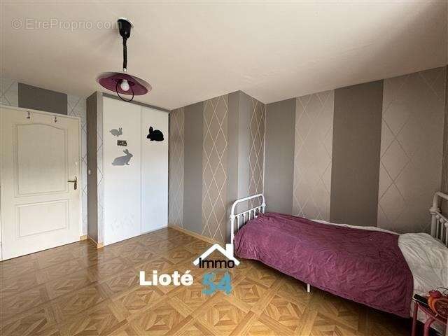 Maison 151 m² à Mangonville  - photo 13