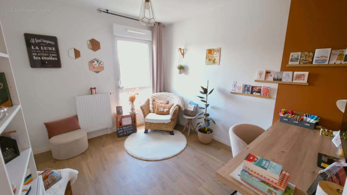 Appartement à LE RHEU