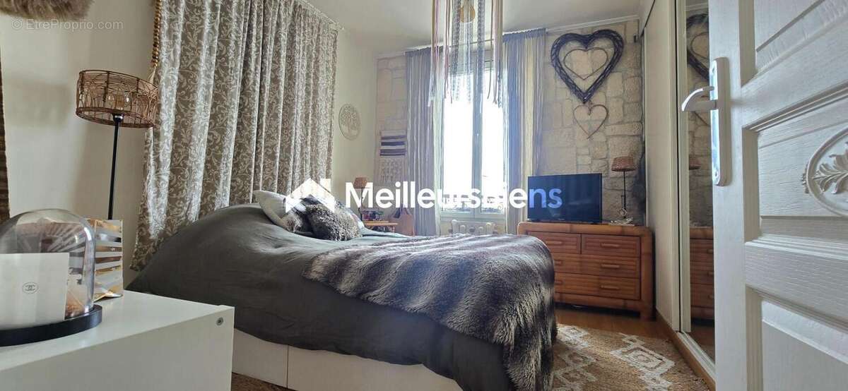 Appartement à ABLON-SUR-SEINE