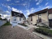 Maison à COMBS-LA-VILLE