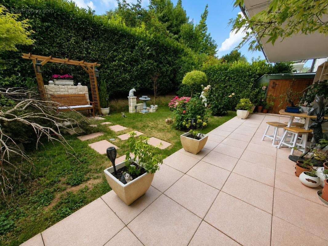 Appartement à vendre 3 pièces NEUVECELLE (74) - photo 2
