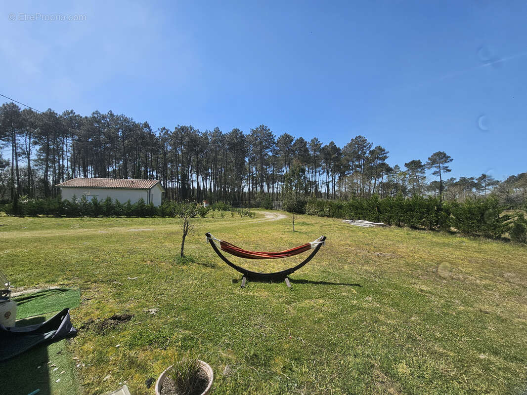 Maison à ONESSE-ET-LAHARIE