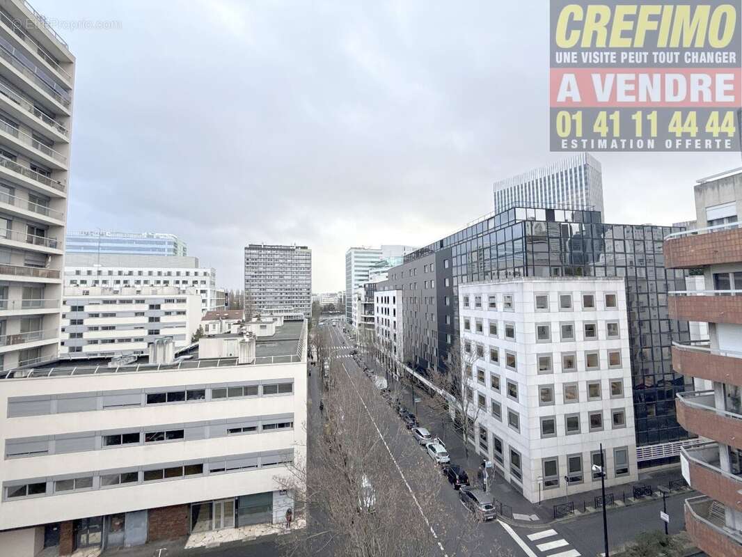 Appartement à COURBEVOIE