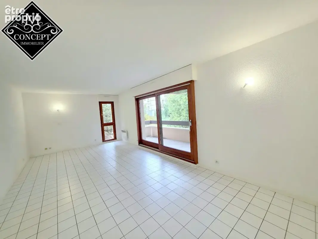 Exclusivité*Jolie T2*Grand Balcon*Cave*Garage*74350 CRUSEILLES - photo 5