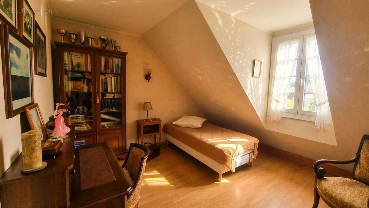 Maison à MERIEL