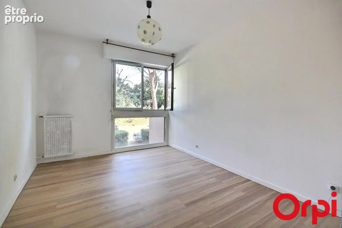 Appartement T5 à vendre - Terrasse - Parking - La fourragère -13012 Marseille - photo 13
