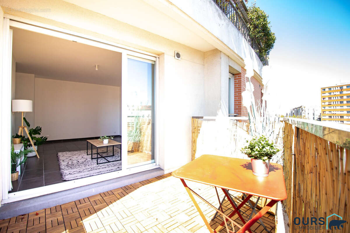 Appartement à SAINT-DENIS
