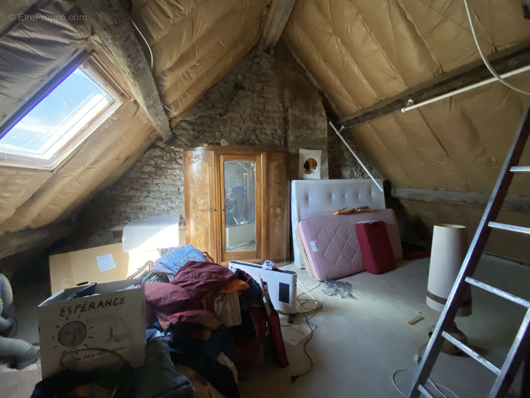 Appartement à PATAY