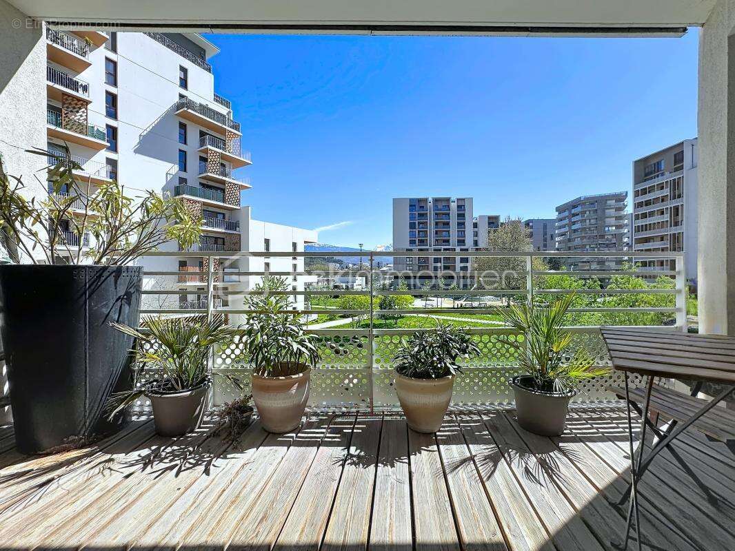 Grenoble presqu’île – t3 67,5 m² – terrasse – résidence récente – 2 chambres - photo 2