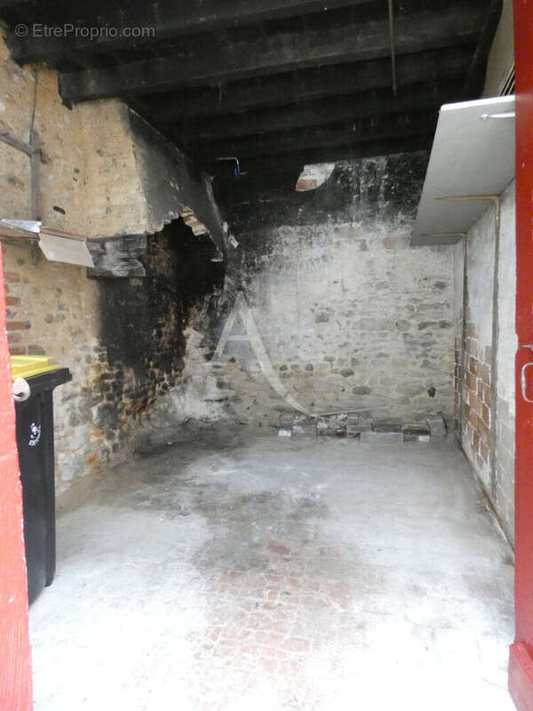 Maison à NEUVILLE-AUX-BOIS