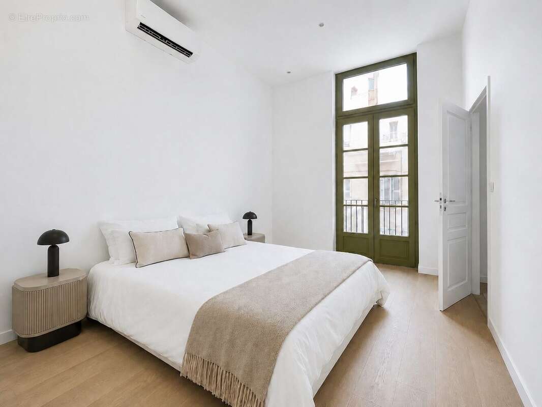 Appartement 103 m² à Nimes  - photo 5