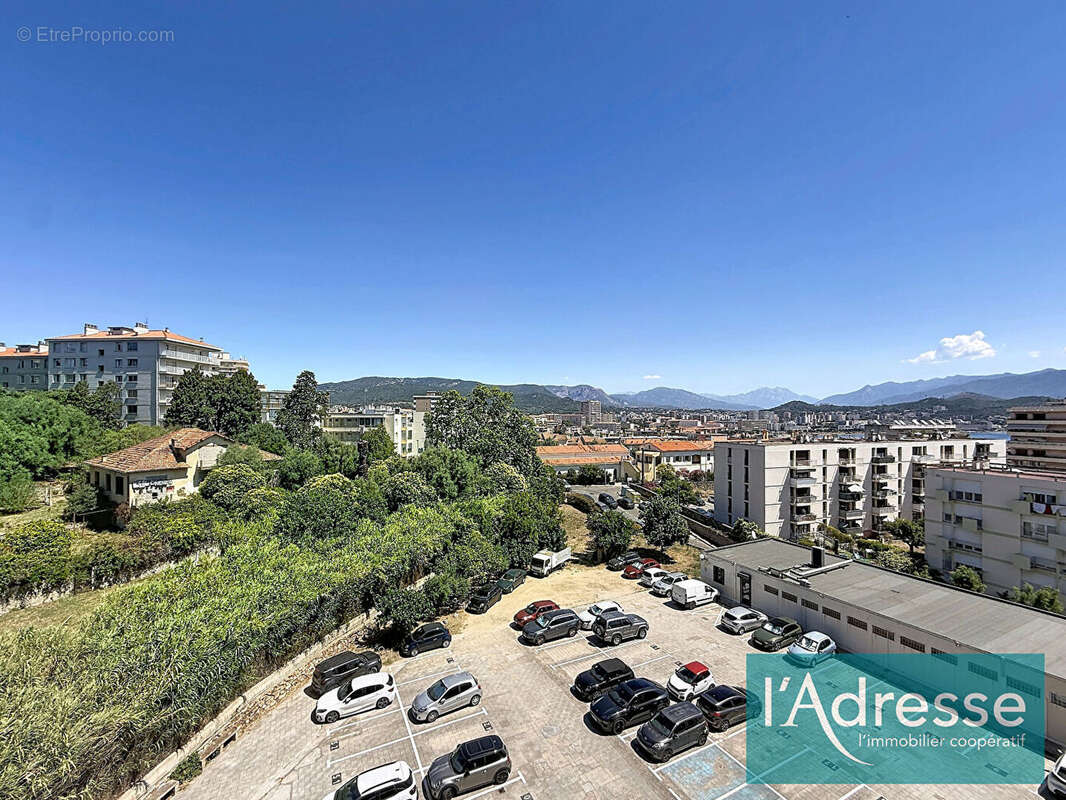 Appartement 2 pièces - secteur Laetitia - 44,58 m² avec terrasse, parking et ascenseur - photo 7