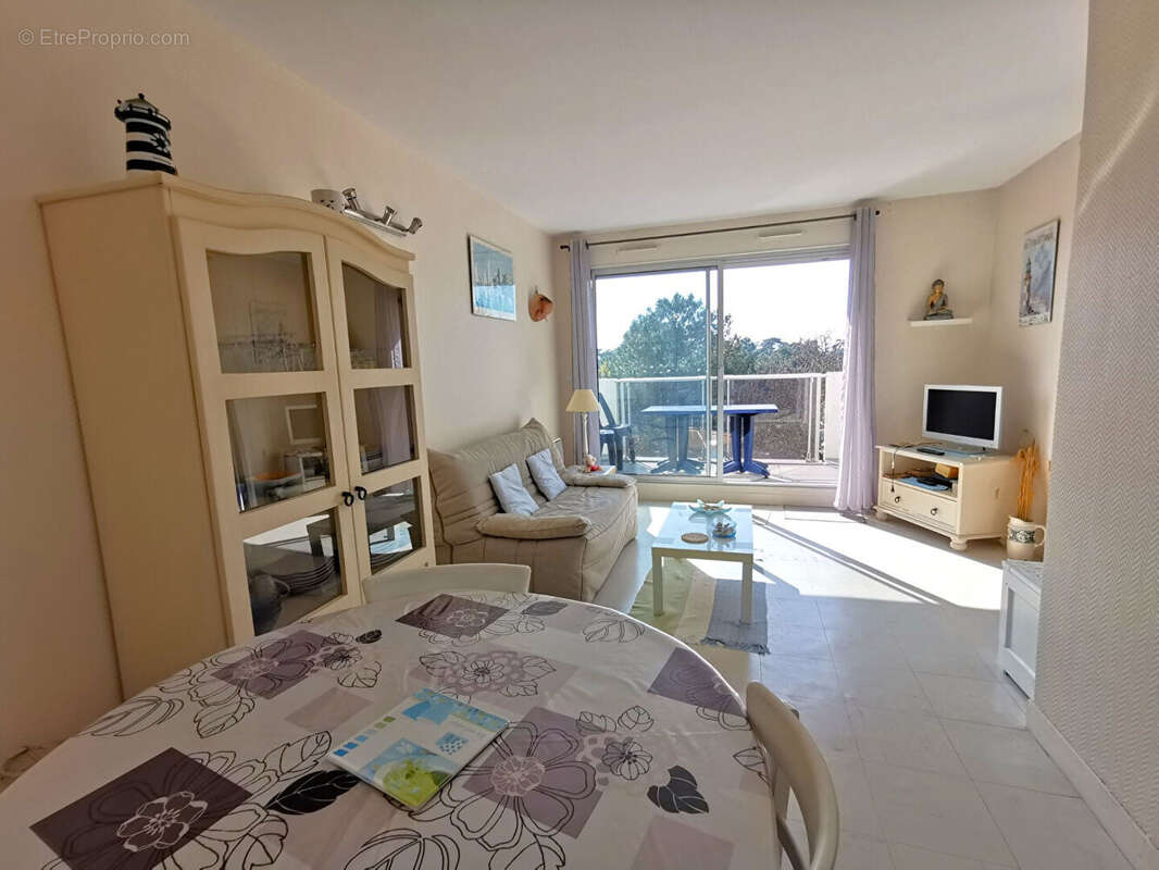 Appartement à VAUX-SUR-MER
