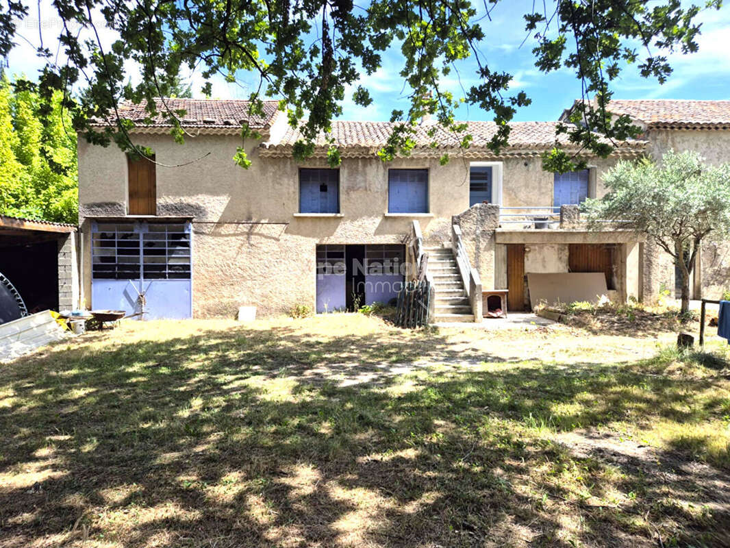 Maison à LORIOL-DU-COMTAT