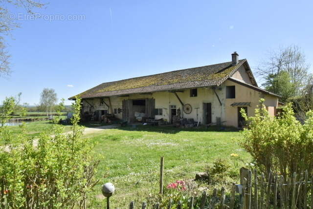 n°9 - Maison à SAINT-GENGOUX-LE-NATIONAL