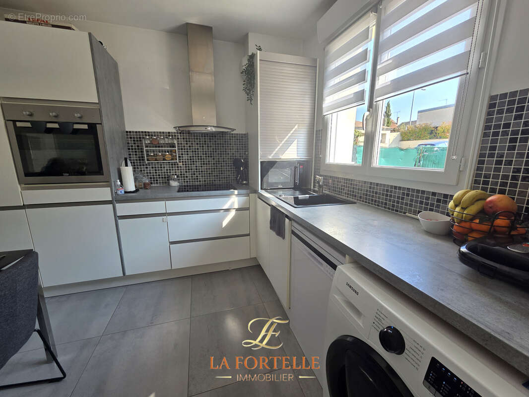 Appartement à BONNIERES-SUR-SEINE